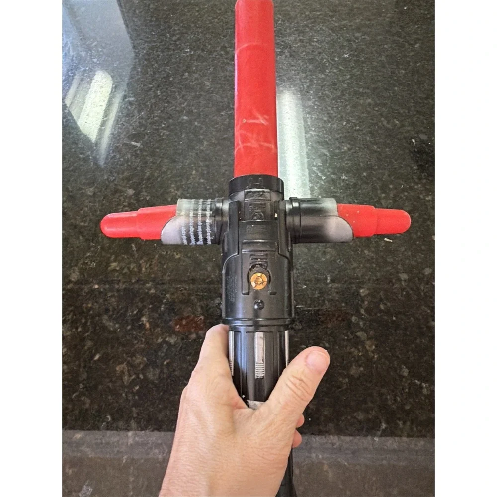 STAR WARS HASBRO 2015 KYLO REN LIGHT SABER C-3252A NO LIGHT OR SOUND VERSION GL
